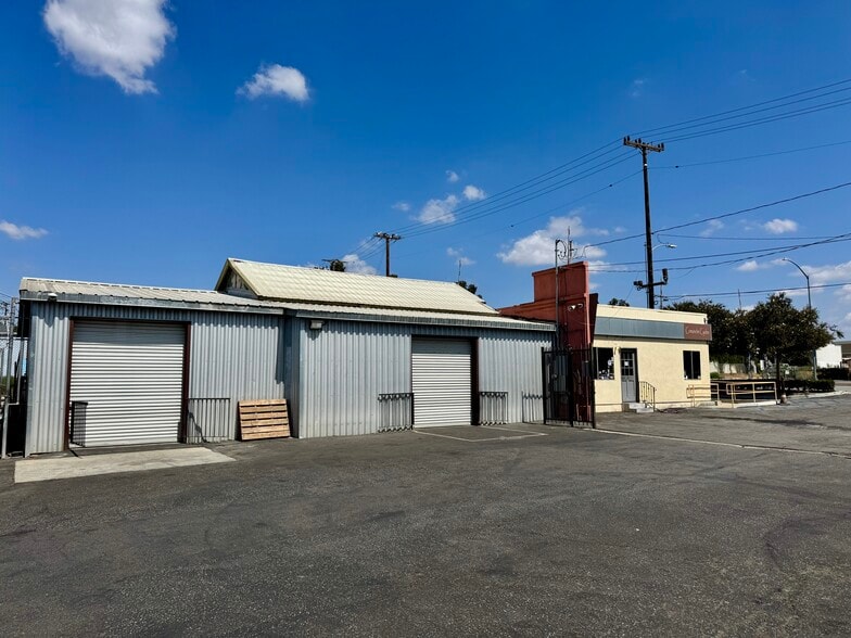 555 Spring Rd, Moorpark, CA for lease - Building Photo - Image 2 of 14