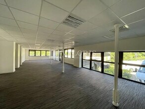 Office in Limonest for lease Building Photo- Image 2 of 13