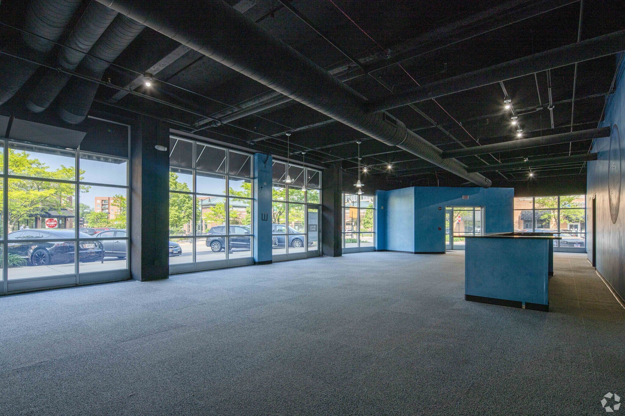 1518 Market St, Des Plaines, IL 60016 Metropolitan Square