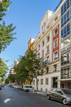 Calle Zurbano, 80, Madrid, Madrid for lease Interior Photo- Image 1 of 16