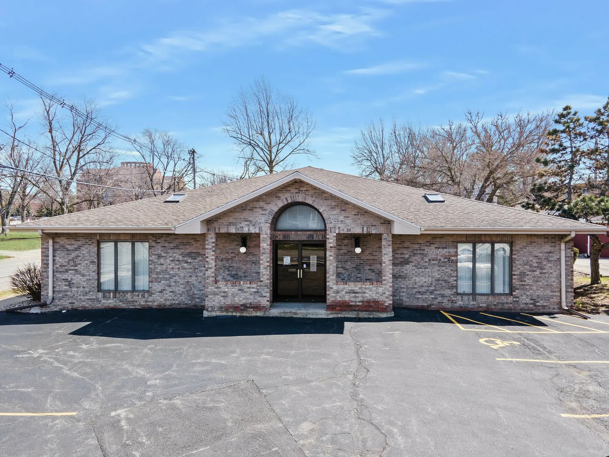 915 N Main St, Bloomington, IL for sale Building Photo- Image 1 of 2