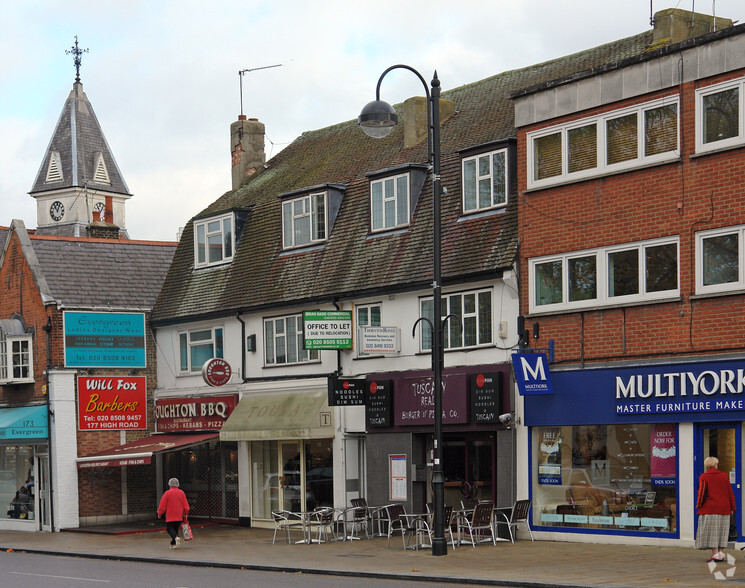 167 High Rd, Loughton for lease - Primary Photo - Image 1 of 1