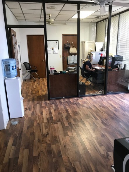 275 Fairchild Ave, Chico, CA for sale - Interior Photo - Image 1 of 1