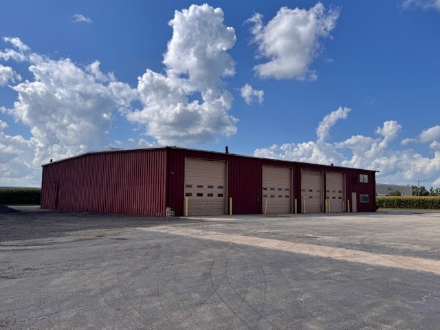 2730 May Rd, Peru, IL for lease - Primary Photo - Image 1 of 2