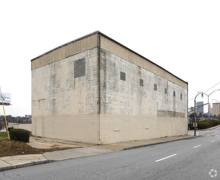39 SE Georgia Ave, Atlanta, GA for lease - Building Photo - Image 2 of 3