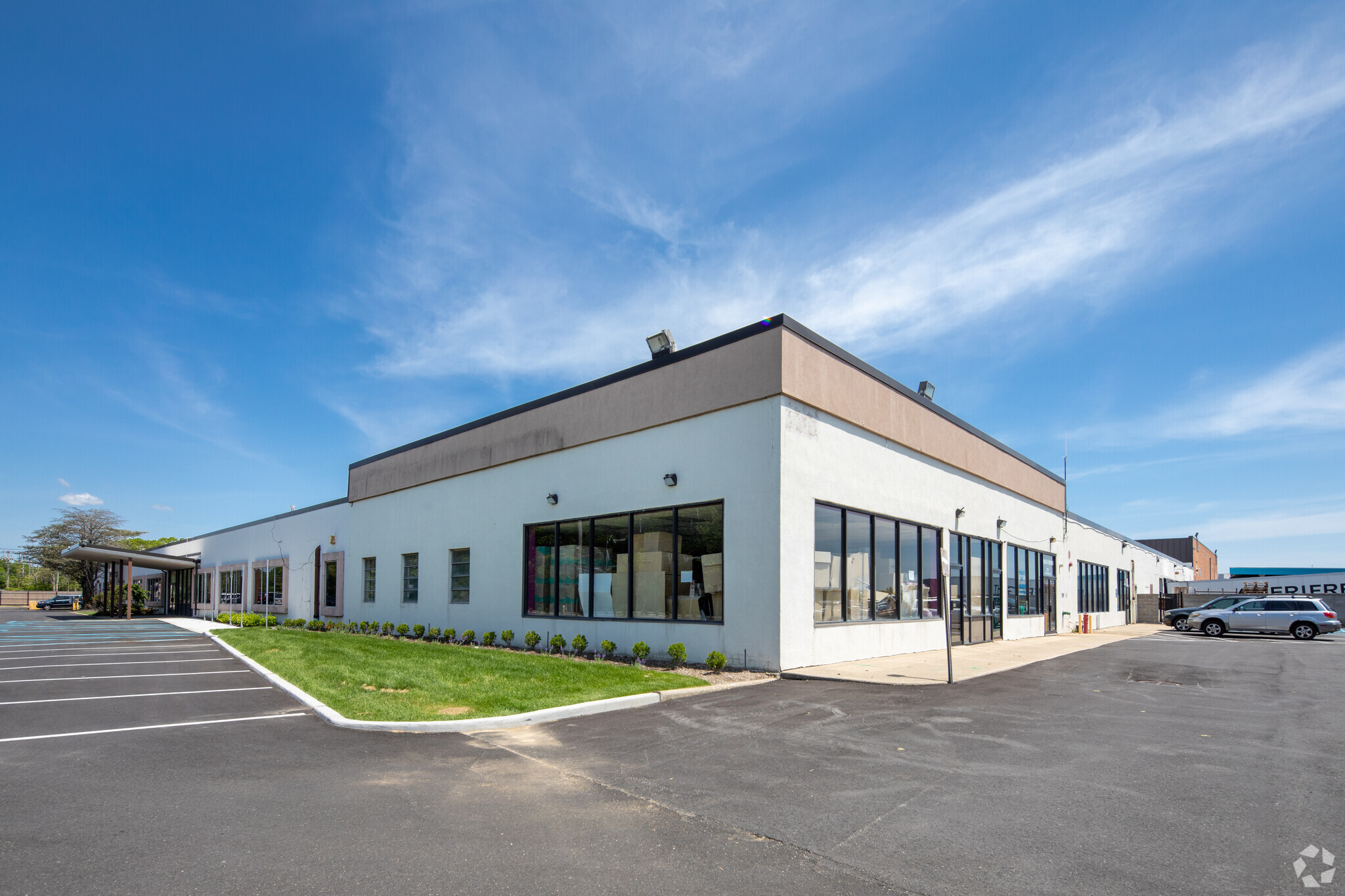 725 Broadway Ave, Holbrook, NY for lease Primary Photo- Image 1 of 5