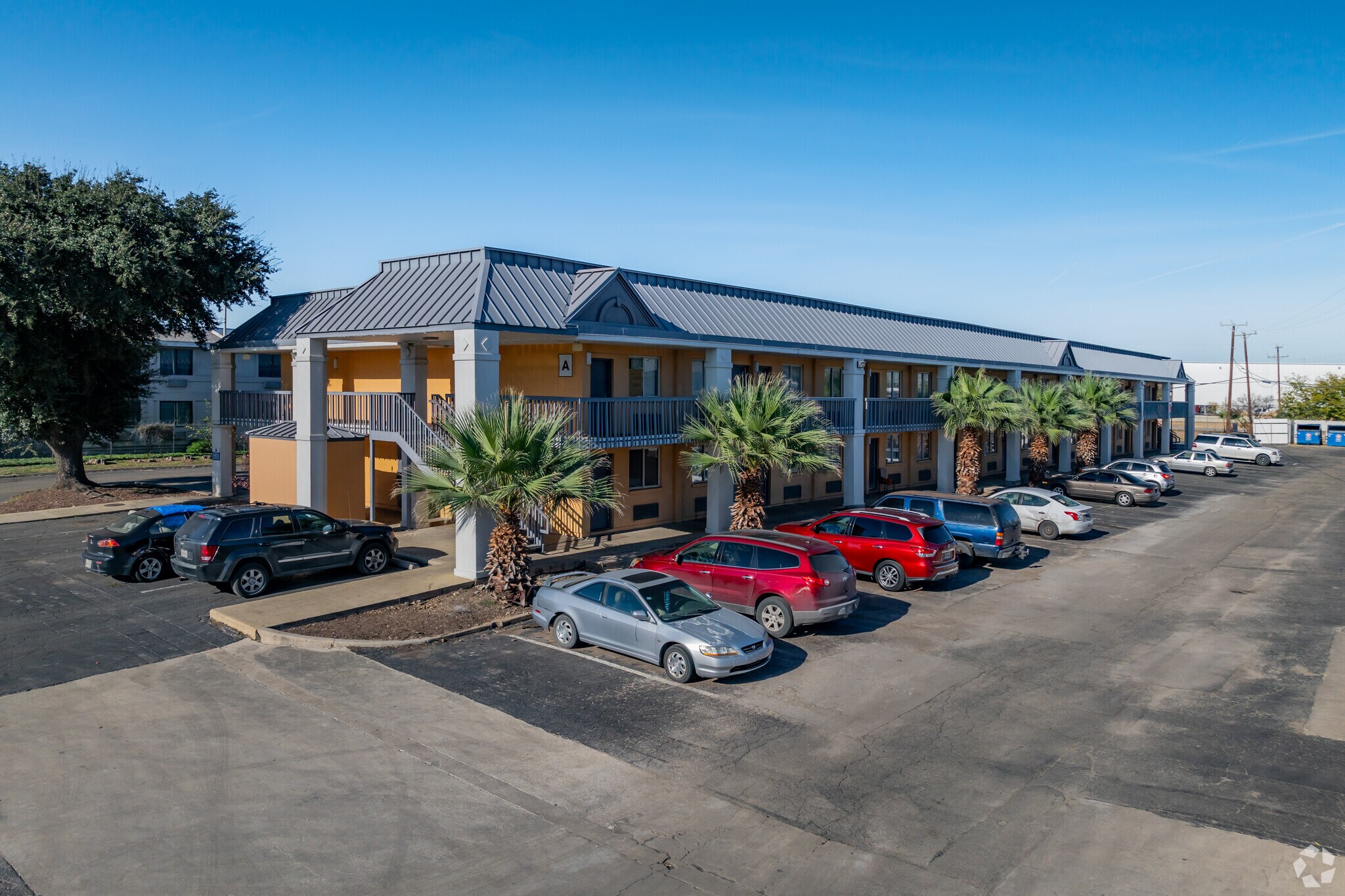 3855 N Panam Expy, San Antonio, TX for sale Primary Photo- Image 1 of 1