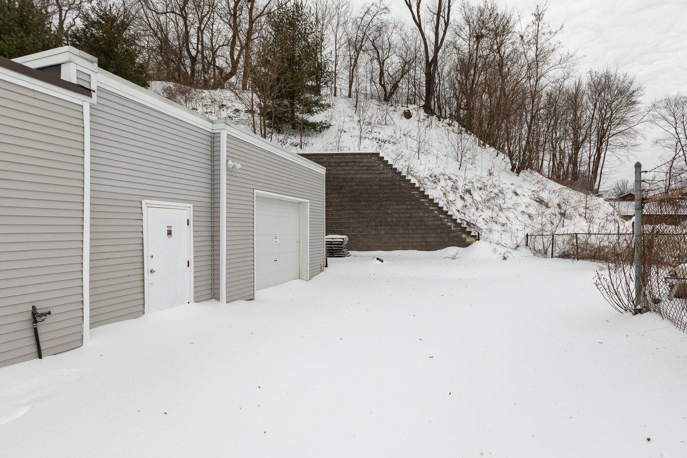 106 Marston St, Lawrence, MA 01841