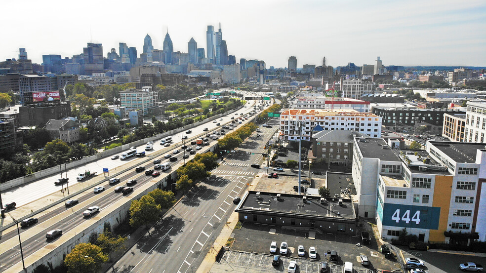 309-315 Callowhill St, Philadelphia, PA for lease - Building Photo - Image 2 of 2