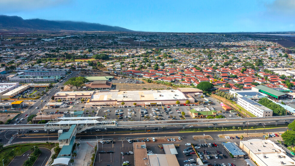 94-144 Farrington Hwy, Waipahu, HI for lease - Building Photo - Image 2 of 17