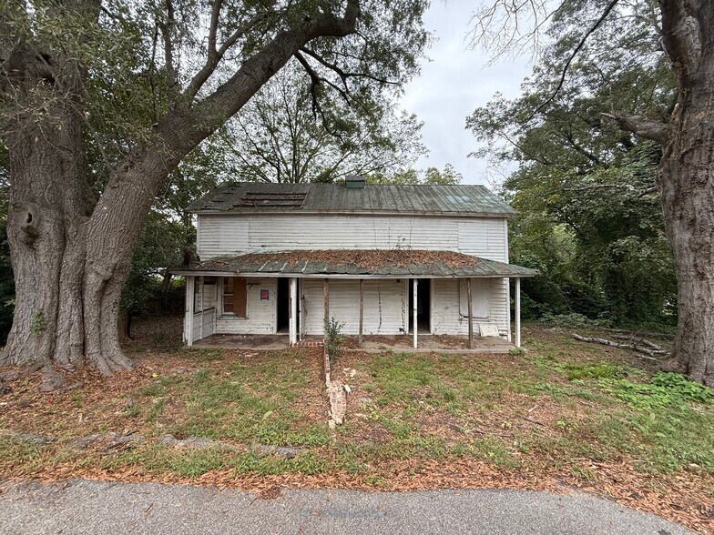 121 Saluda St, Cowpens, SC for sale - Primary Photo - Image 1 of 1