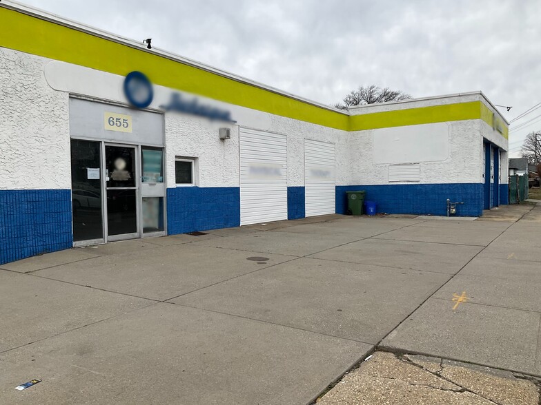 655 St George Ave, Roselle, NJ for lease - Building Photo - Image 2 of 8