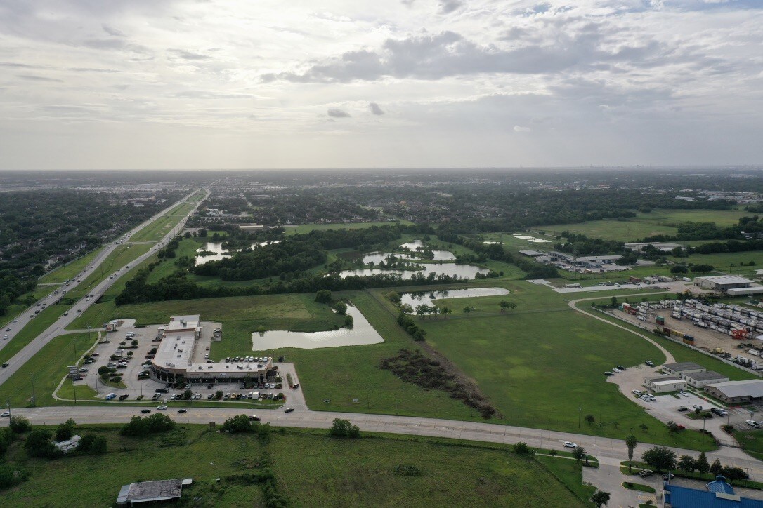 5880 Center St, Pasadena, TX 77505 Fairmont Parkway/Center St. Land