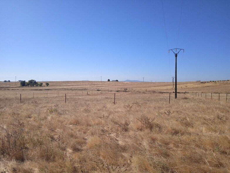 Land in Sierra de Fuentes for sale - Building Photo - Image 3 of 3