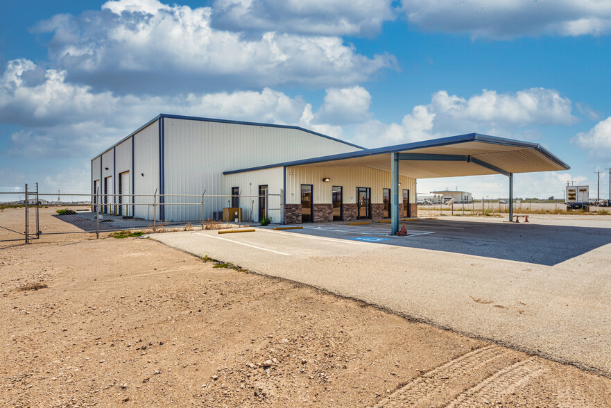 9215 W County Road 127, Midland, TX for lease - Building Photo - Image 3 of 18