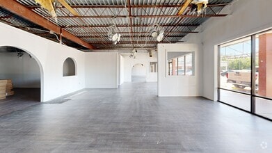 13705-13741 N Dale Mabry Hwy, Tampa, FL for lease Matterport 3D Scan- Image 1 of 12