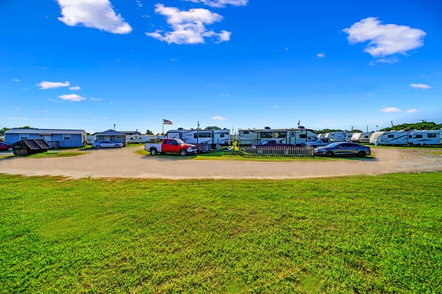 1293 FM 2725, Ingleside, TX for sale - Primary Photo - Image 1 of 1