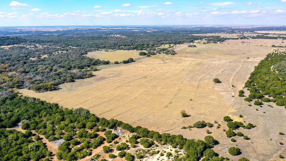 351 County Road 210, Florence, TX for sale - Building Photo - Image 2 of 5