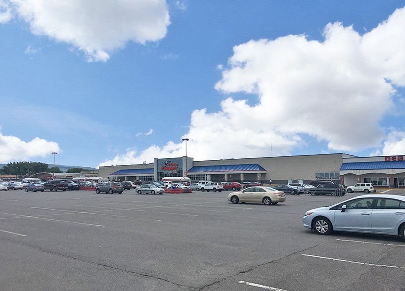 130-180 W Side Mall, Edwardsville, PA for sale - Building Photo - Image 1 of 1