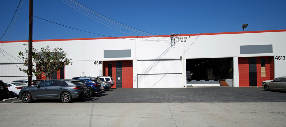 4605-4631 S Alameda St, Los Angeles, CA for lease - Building Photo - Image 3 of 23