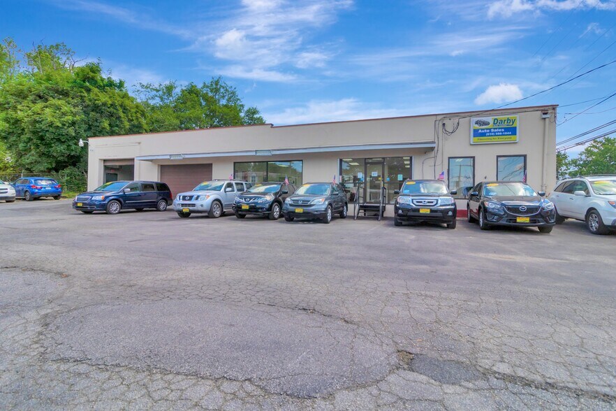 101 N MacDade Blvd, Darby, PA 19023