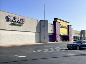 2300-2600 Pepperell Pky, Opelika, AL for lease Building Photo- Image 2 of 7