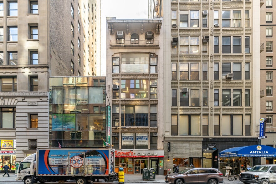 21-23 West 45th Street portfolio of 2 properties for sale on LoopNet.com - Primary Photo - Image 1 of 2