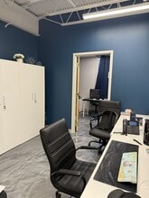 767 E Brookhaven Cir E, Memphis, TN for sale Interior Photo- Image 2 of 27