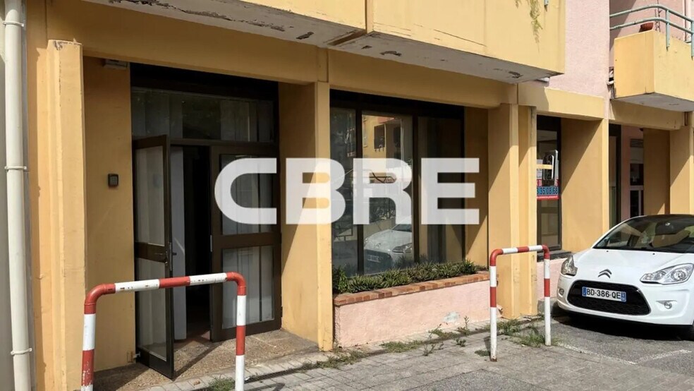 Office in SOPHIA ANTIPOLIS for lease - Building Photo - Image 1 of 9