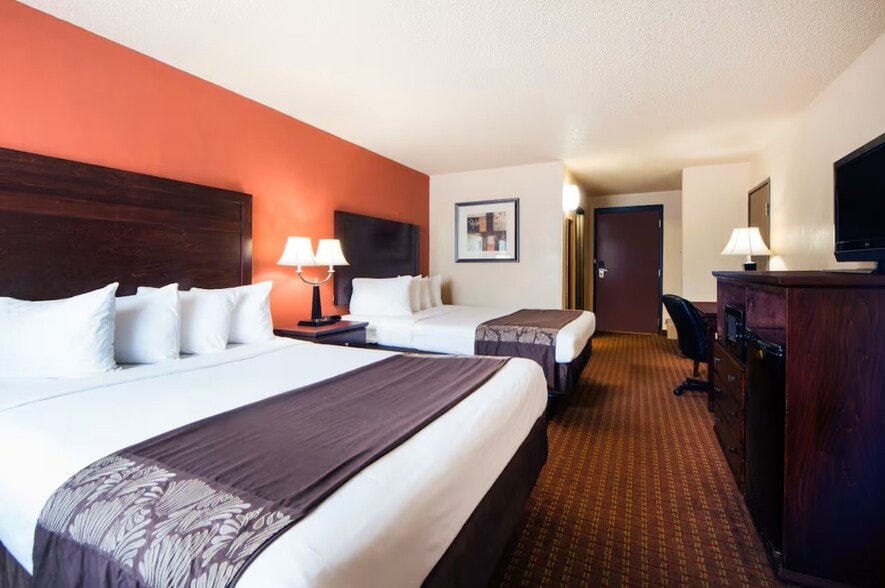 2818 S Van Buren St, Enid, OK for sale - Building Photo - Image 3 of 12