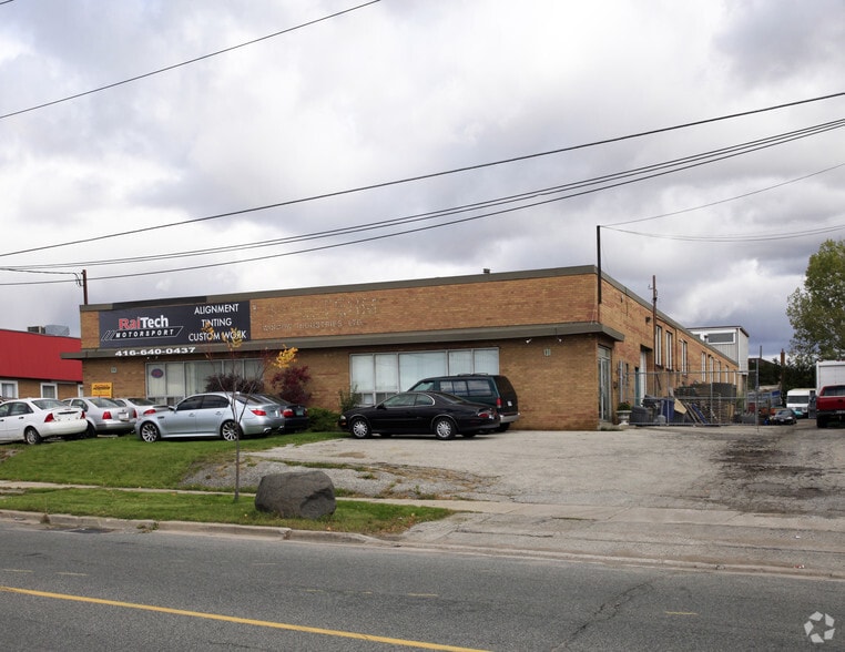 131 Oakdale Rd, Toronto, ON for lease - Primary Photo - Image 1 of 5