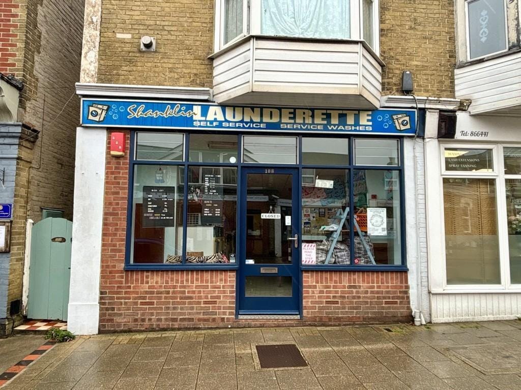 108 Regent St, Shanklin for sale Primary Photo- Image 1 of 9