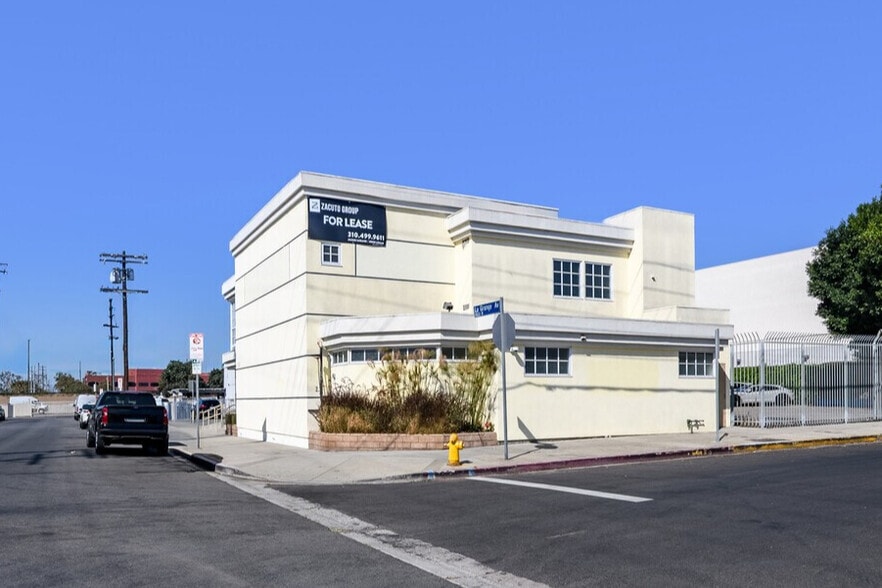 11163 La Grange Ave, Los Angeles, CA for lease - Building Photo - Image 2 of 9