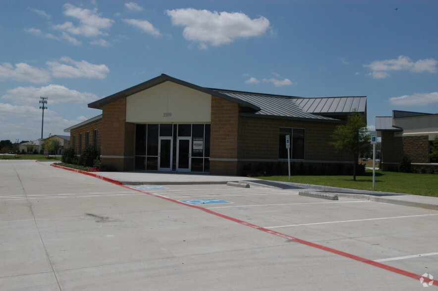 3509 Spectrum Blvd, Richardson, TX for sale - Building Photo - Image 1 of 1
