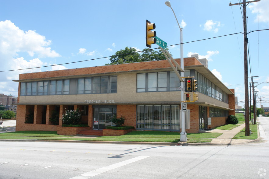 919 Summit Ave, Fort Worth, TX for sale - Primary Photo - Image 1 of 5