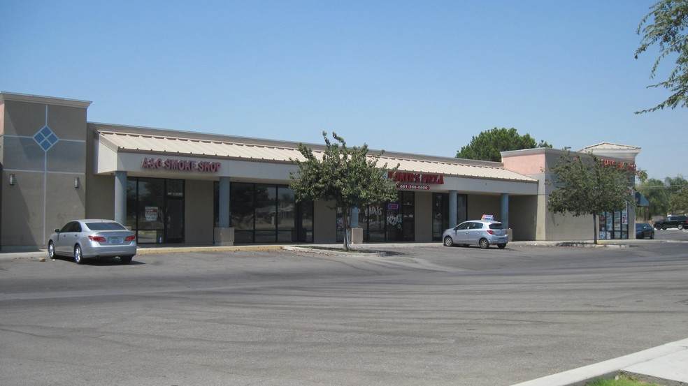 624 Morning Dr, Bakersfield, CA for lease - Building Photo - Image 2 of 8