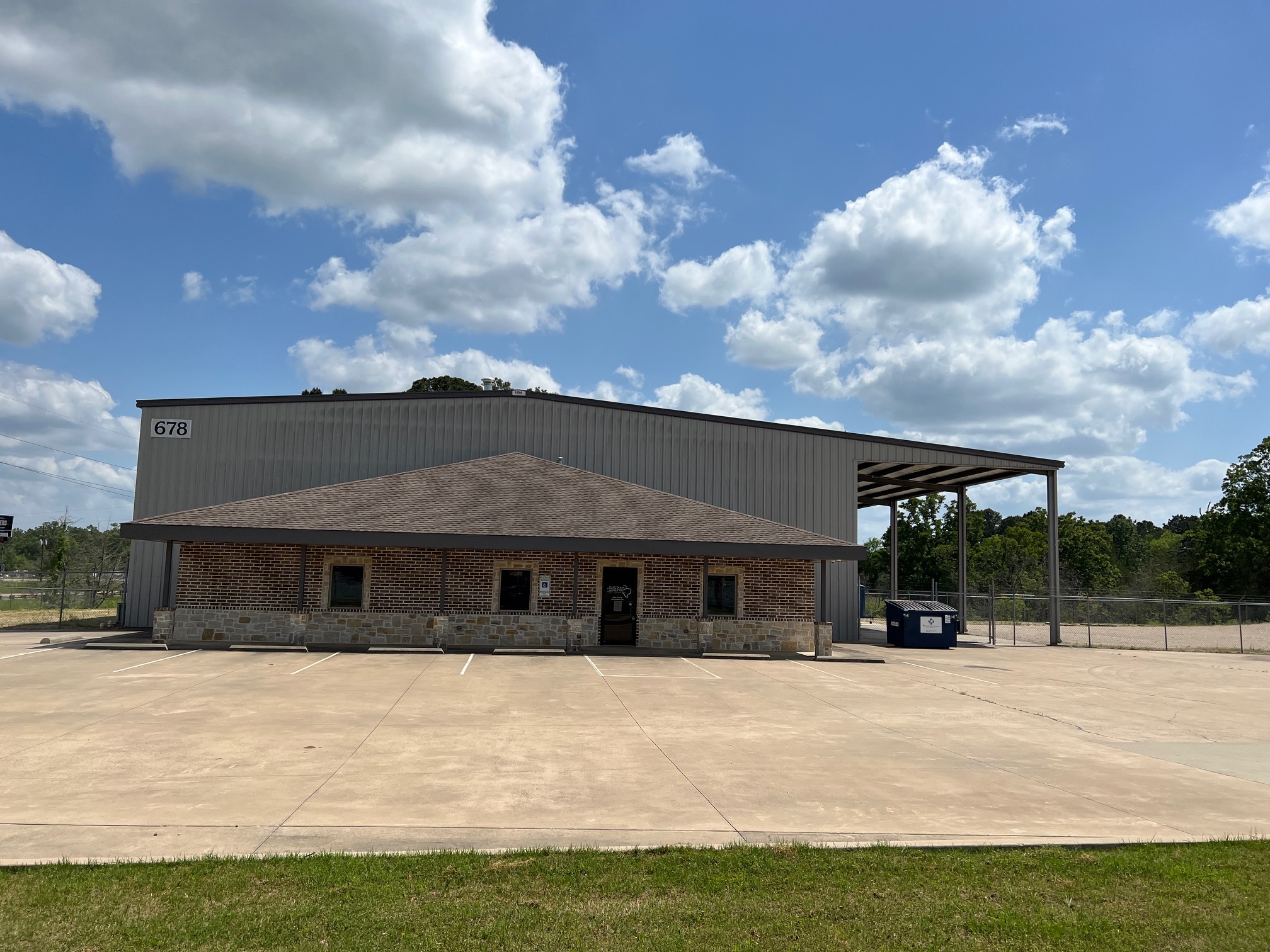 678 Ritter Dr, Carthage, TX for lease Primary Photo- Image 1 of 19