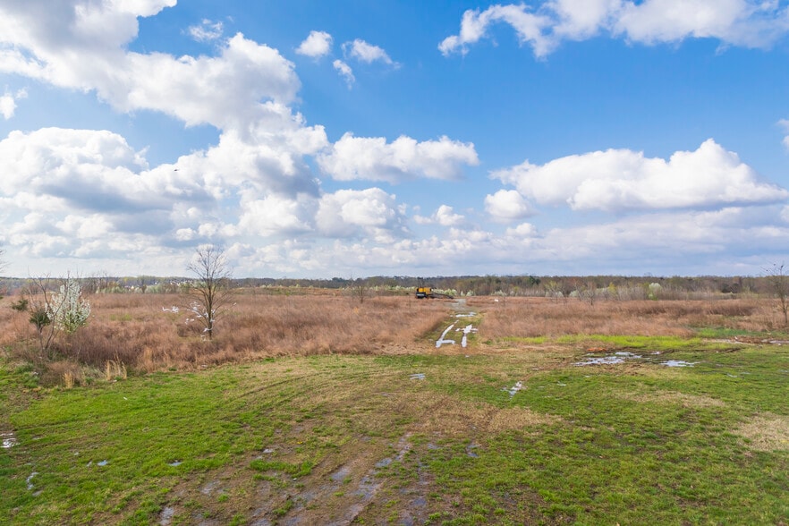 8989 Belvoir View Pl, Lorton, VA for lease - Construction Photo - Image 2 of 4