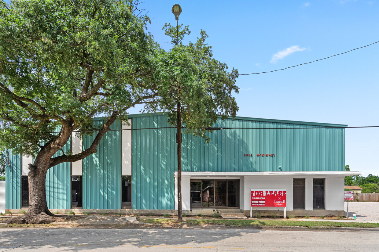 3915 McKinney St, Houston, TX for lease Building Photo- Image 1 of 12