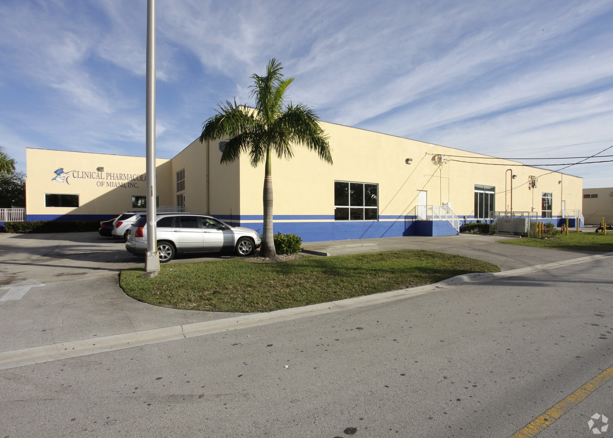 550 W 84th St, Hialeah, FL 33014 Industrial for Sale