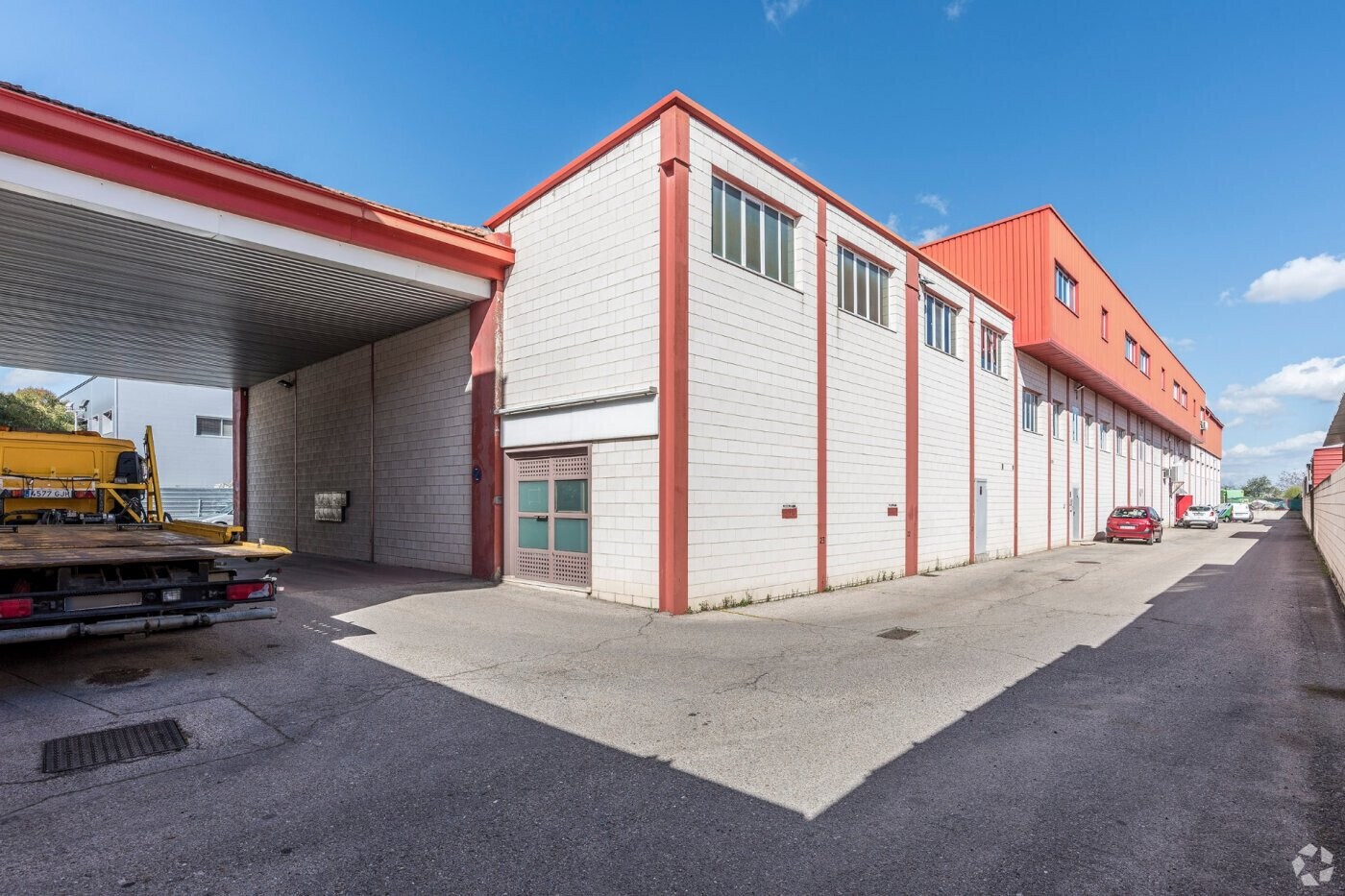 Industrial in Coslada, Madrid for sale Interior Photo- Image 1 of 2