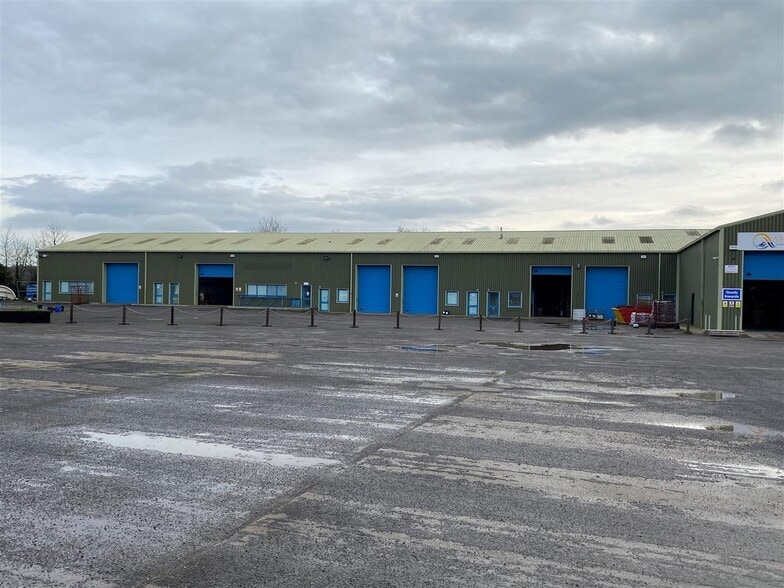 Ambassador Trade Park, Gillingham for lease - Building Photo - Image 2 of 10
