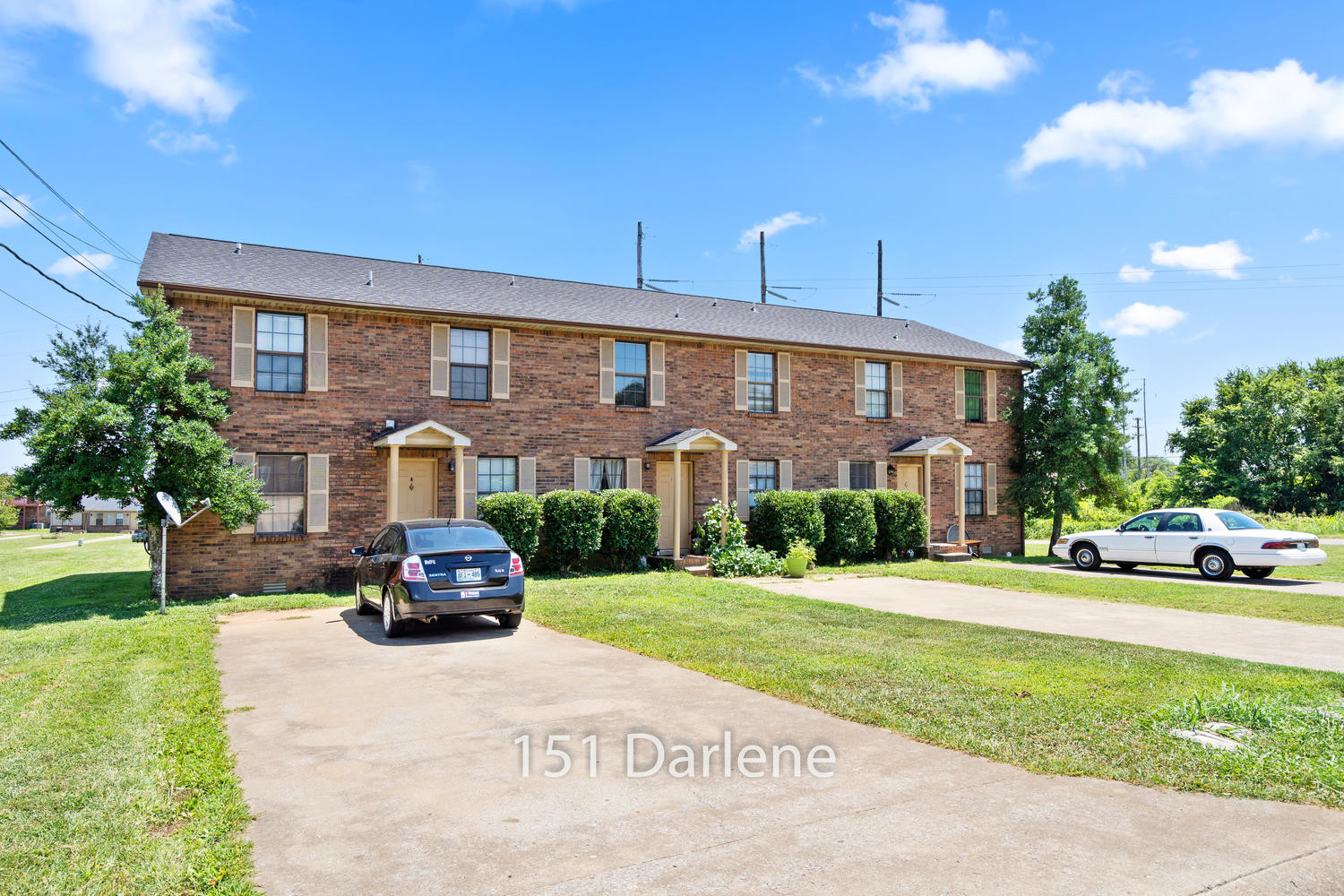 151 Darlene Dr, Clarksville, TN for sale Primary Photo- Image 1 of 3