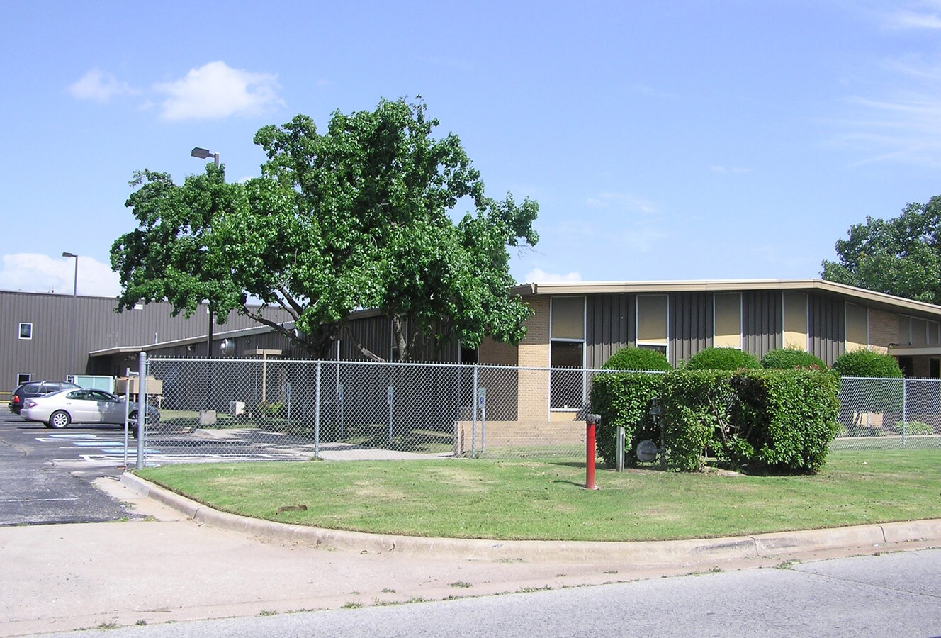 1000 Enterprise Ave, Oklahoma City, OK 73128