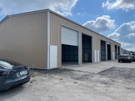 1704 Combee Rd, Lakeland FL - Warehouse