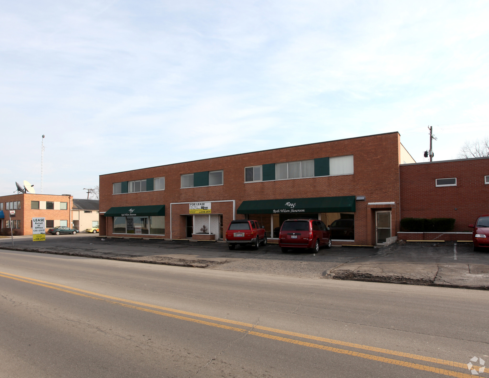 1033-1045 W 3rd Ave, Columbus, OH for lease Primary Photo- Image 1 of 7