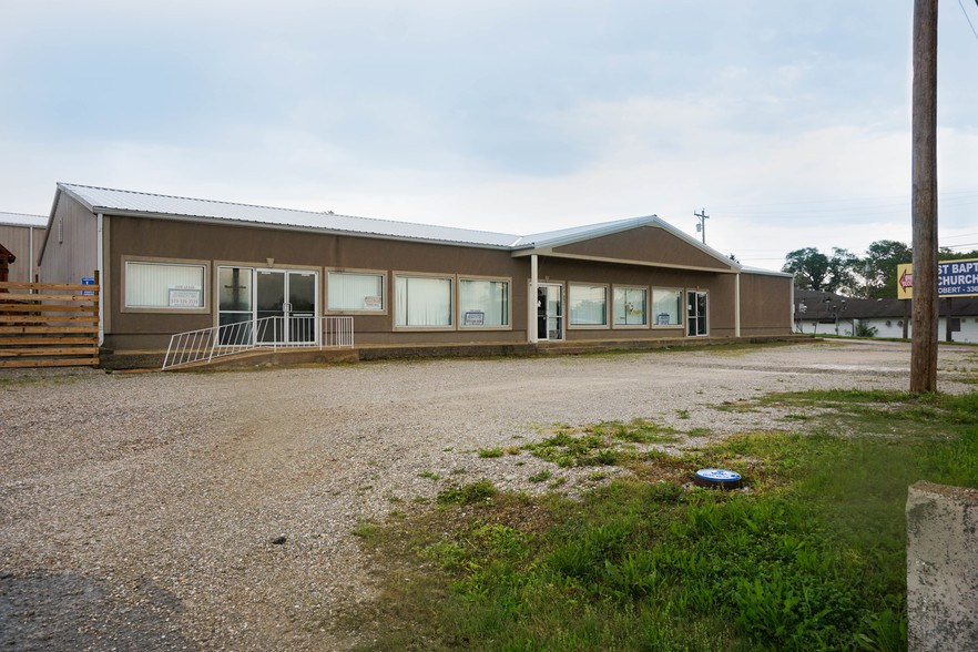 1126 Old Route 66, Saint Robert, MO for sale - Building Photo - Image 1 of 31