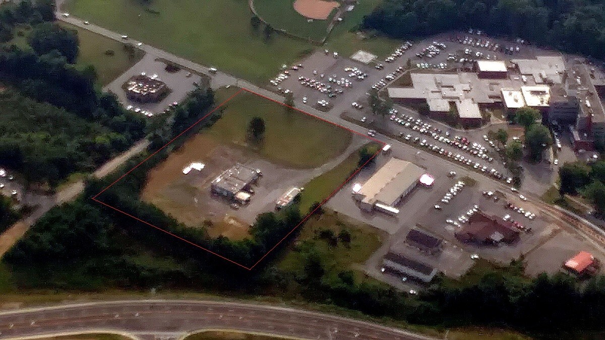 351 Stanaford Rd, Beckley, WV 25801 Smith Transfer