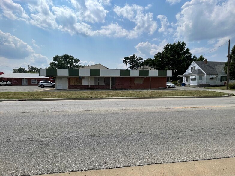 211 Mine, Sandoval, IL 62882 Commercial property for sale