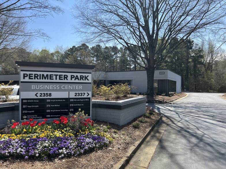 2358 Perimeter Park Dr, Atlanta, GA for lease - Building Photo - Image 1 of 3